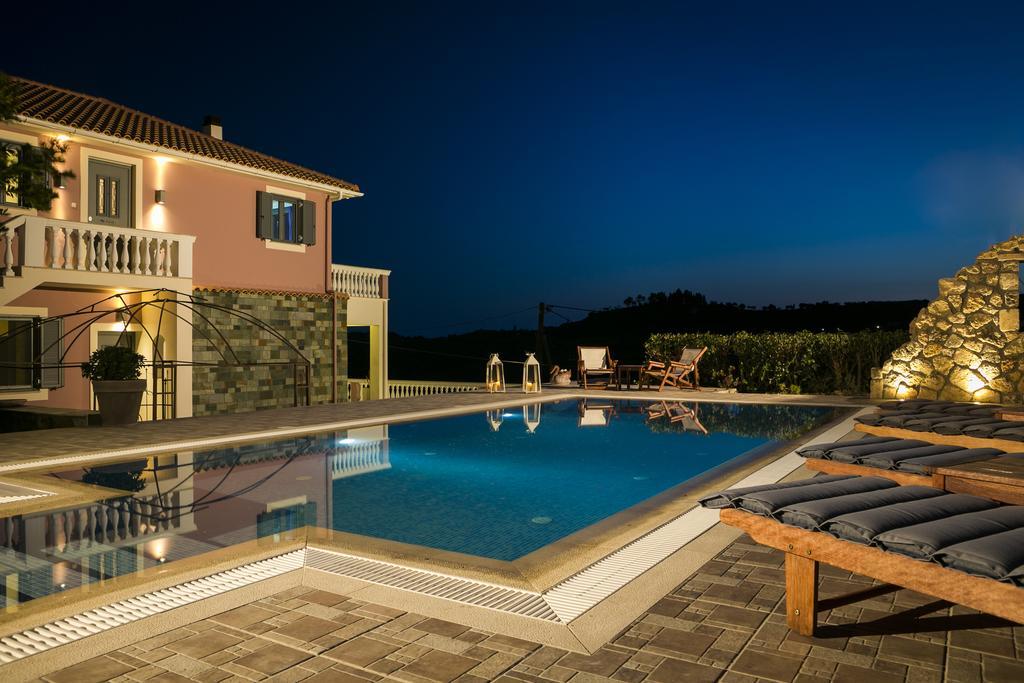 Villa Athinais Lixouri Exteriör bild